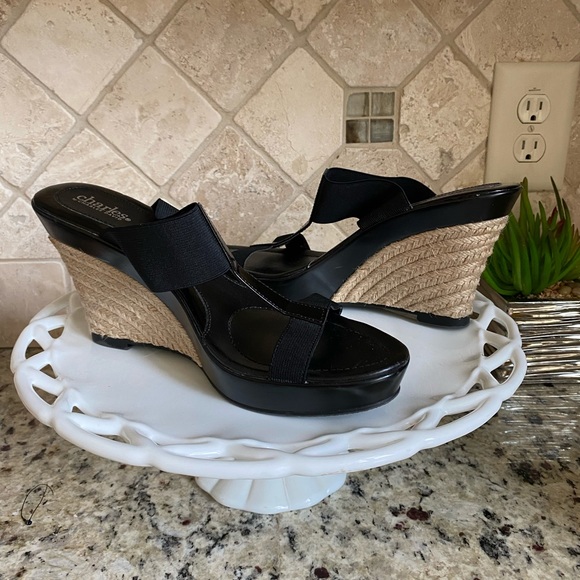 Charles by Charles David Black T-Strap Espadrilles size 10 - Picture 9 of 12